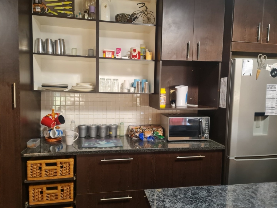 3 Bedroom Property for Sale in Oos Einde North West